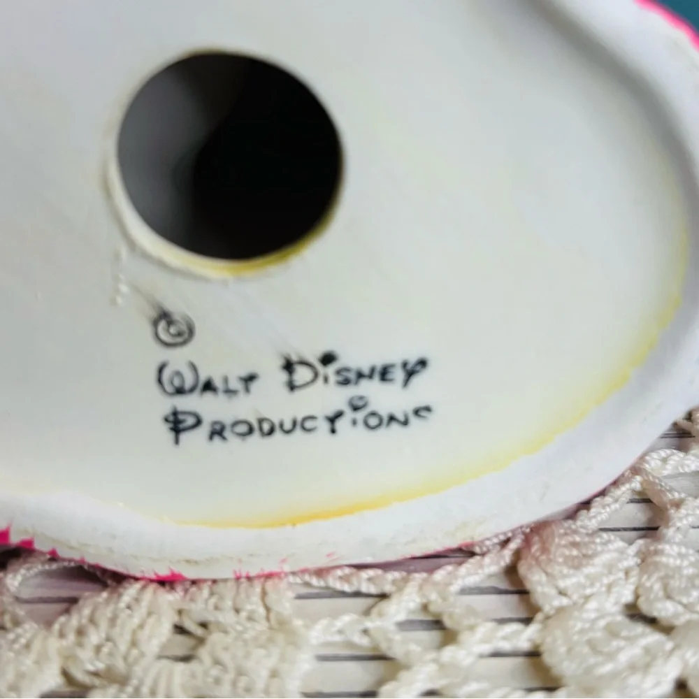 Snow White Ceramic Figurine with Blue Bird - Picture 4 of 5